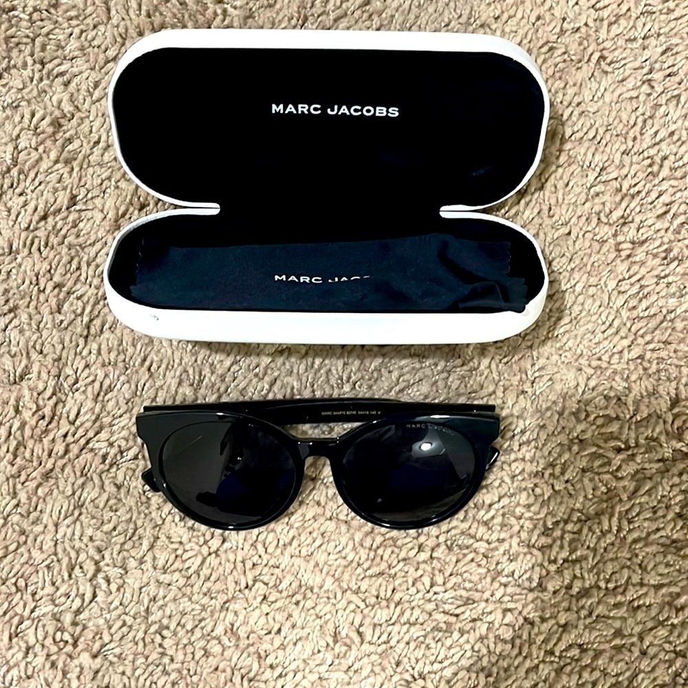 Marc Jacobs sunglasses